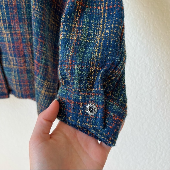 SOLD Vintage Blue Plaid Shacket - Picture 9 of 10